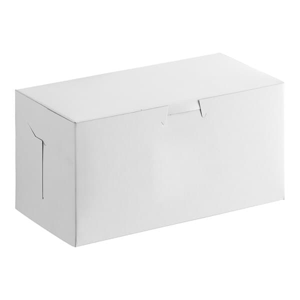 A plain white rectangular bakery box.