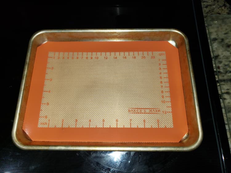 Fits great in a 1/4 sheet pan by Nordic Ware